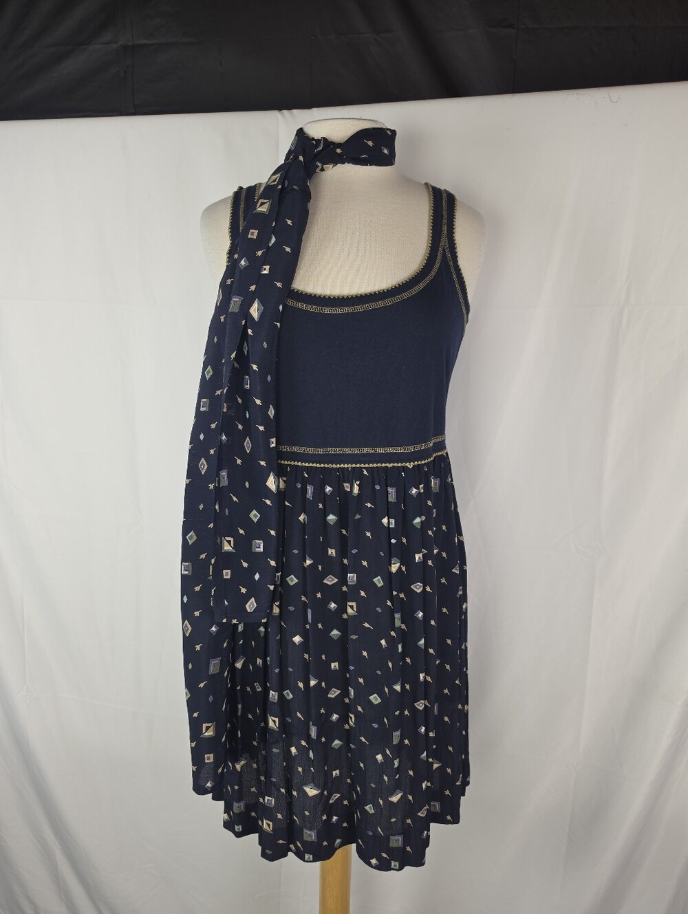 Vintage Karin Stevens Dress Petites 10P Navy Novelty Print Matching Scarf Retro